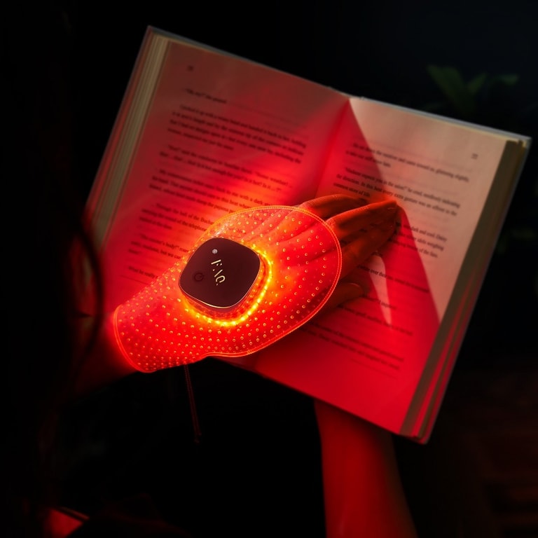 Foreo FAQ 221 LED-Маска для рук ультралегкая с 7 типами света