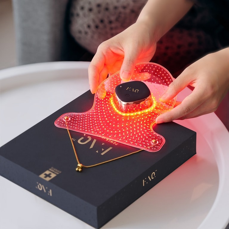 Foreo FAQ 221 LED-Маска для рук ультралегкая с 7 типами света