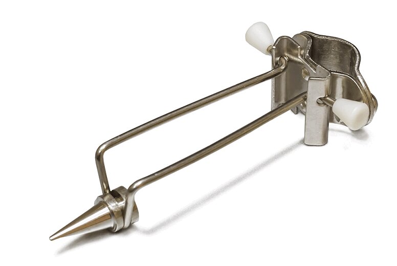 Изображение товара Насадка на трость противогололедная Amit-84 металл для безопасных зимних прогулок