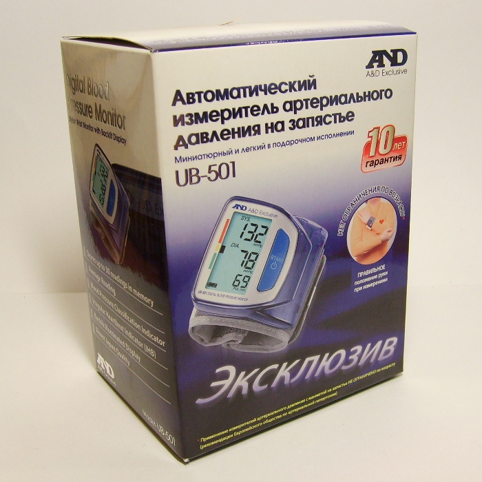 Тонометр отзывы. Тонометр and ua-877. Тонометр на запястье Эй энд ди 201. Эй энд ди тонометр цена. Тонометр цена в аптеке.