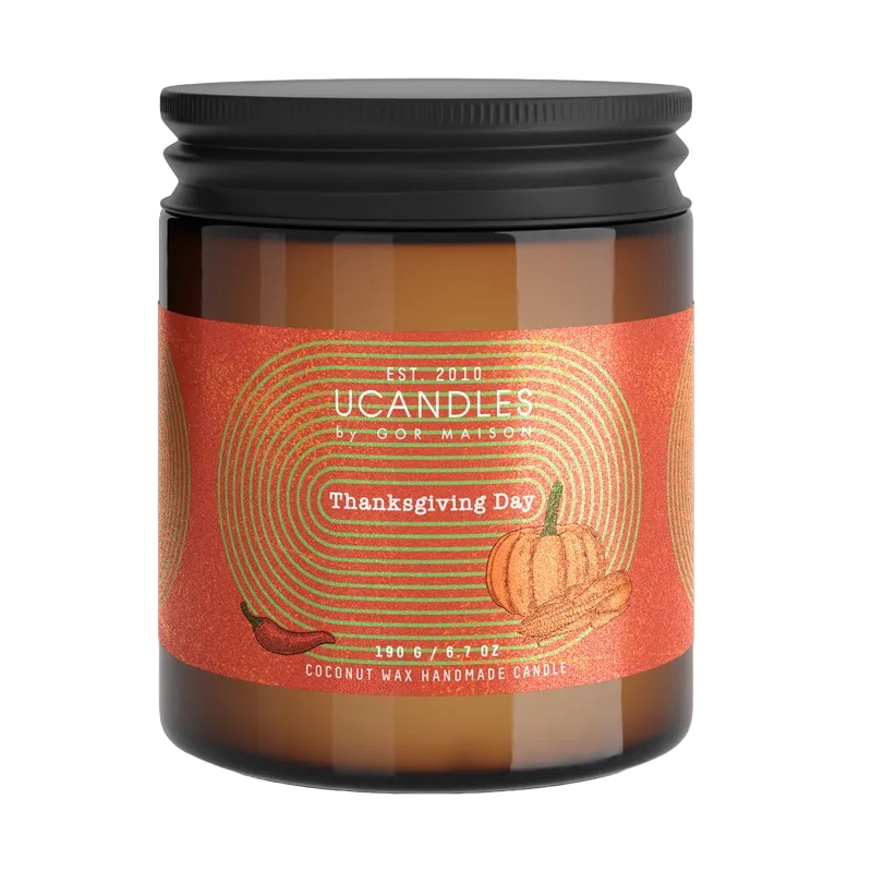 Изображение товара Ароматическая свеча Ucandles Лис Сезон 190 г с длительным горением и крышкой