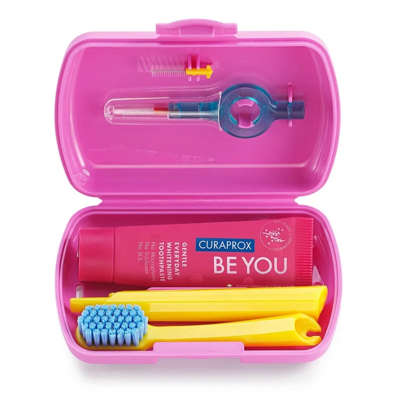 Изображение товара Дорожный набор Curaprox BE YOU: щетка, паста и ершики в розовом боксе