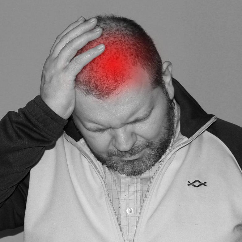Кластерная головная боль: что это и почему возникает